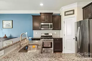 204 Kingston Drive, Mount Holly, NC 28120 - Photo 18