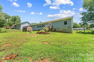 1940 Eastbrook Cir, Morganton, NC 28655 - Photo 22