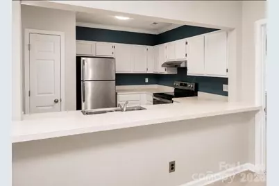 3206 Selwyn Farms Lane #4, Charlotte, NC 28209 - Photo 4