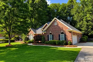 1032 Dan Maples Dr, Cramerton, NC 28032 - Photo 2