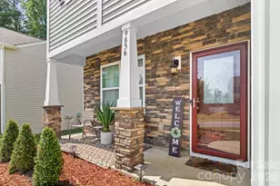 9836 Oak Barrel Ln, Charlotte, NC 28215 - Photo 4