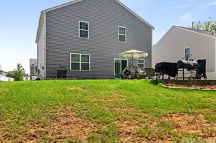 9836 Oak Barrel Ln, Charlotte, NC 28215 - Photo 30