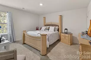 9836 Oak Barrel Ln, Charlotte, NC 28215 - Photo 16
