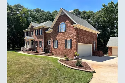 3831 Amarillo Drive SW, Concord, NC 28027 - Photo 2