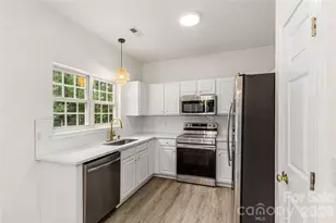 12819 Matisse Ln, Charlotte, NC 28215 - Photo 28