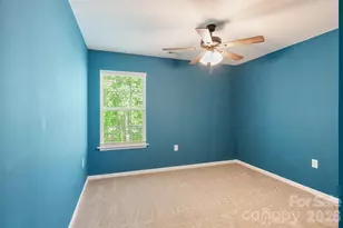 1429 River Run Rd, Lowell, NC 28098 - Photo 22