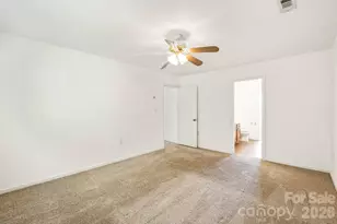 1429 River Run Rd, Lowell, NC 28098 - Photo 14
