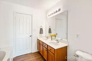 1429 River Run Rd, Lowell, NC 28098 - Photo 16