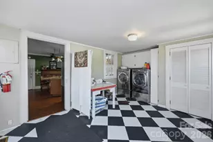 1670 Southwest Blvd, Newton, NC 28658 - Photo 16