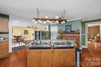 1670 Southwest Boulevard, Newton, NC 28658 - Photo 14