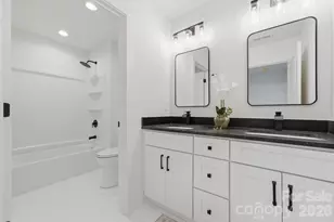 1735 Byrum St, Charlotte, NC 28216 - Photo 30