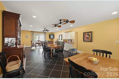 1670 Southwest Boulevard, Newton, NC 28658 - Photo 2