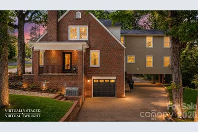 625 4th Street Drive NW, Hickory, NC 28601 - Photo 2