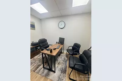 10801 Johnston Road, Charlotte, NC 28226 - Photo 6