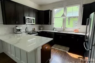 232 Coneflower Pl, Fort Mill, SC 29708 - Photo 2