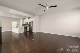 2025 Birchside Dr, Charlotte, NC 28205 - Photo 8