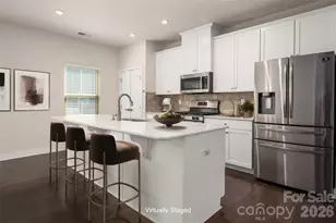 2025 Birchside Dr, Charlotte, NC 28205 - Photo 10