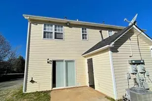 610 Piper Ct, Wingate, NC 28174 - Photo 2