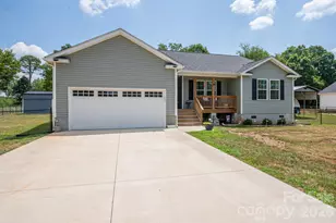 4164 S Olivers Cross Rd, Newton, NC 28658 - Photo 2