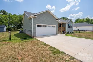 4164 S Olivers Cross Rd, Newton, NC 28658 - Photo 38