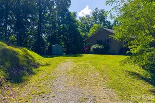 2916 Blanton Branch Rd, Sylva, NC 28779 - Photo 32