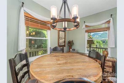 323 Hawks Crest Drive, Waynesville, NC 28786 - Photo 14