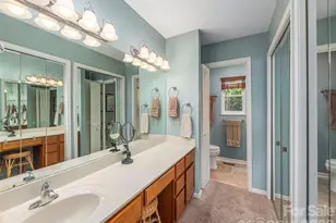 323 Hawks Crest Dr, Waynesville, NC 28786 - Photo 20