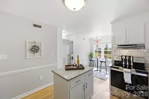 2811 Creekbed Ln, Charlotte, NC 28210 - Photo 12