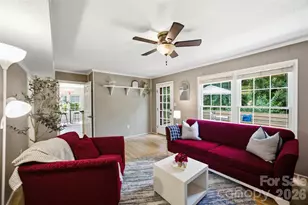 2811 Creekbed Ln, Charlotte, NC 28210 - Photo 16