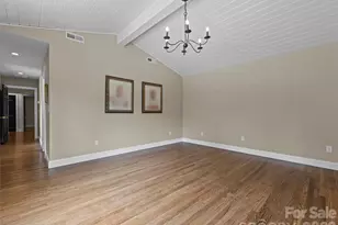 30 White Oak Rd, Asheville, NC 28803 - Photo 14