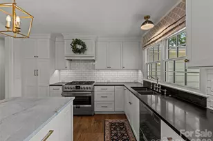 30 White Oak Rd, Asheville, NC 28803 - Photo 8