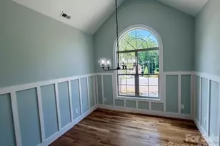 139 Maplewood Ct, Hudson, NC 28638 - Photo 6