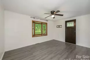 340 Mauney Cove, Waynesville, NC 28786 - Photo 6