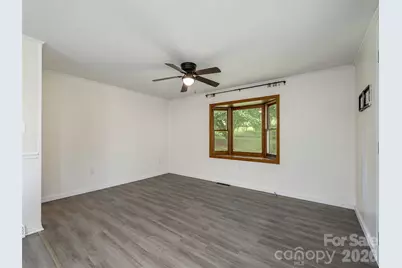 340 Mauney Cove, Waynesville, NC 28786 - Photo 8