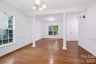 5226 Coffeeberry Ln, Charlotte, NC 28227 - Photo 4