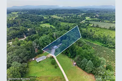 146 Banks View Lane, Hendersonville, NC 28792 - Photo 44