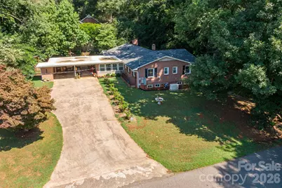 324 Country Club Circle, Shelby, NC 28150 - Photo 2