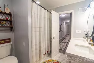 324 Country Club Cir, Shelby, NC 28150 - Photo 34