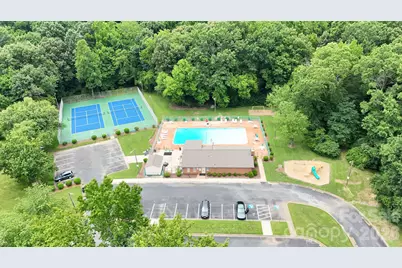 4927 Farm Pond Lane, Charlotte, NC 28212 - Photo 28
