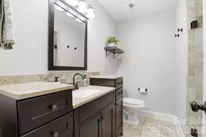 4927 Farm Pond Lane, Charlotte, NC 28212 - Photo 16