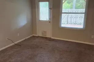 9616 Vinca Cir, Charlotte, NC 28213 - Photo 16
