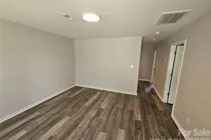 315 Berry St, Rock Hill, SC 29732 - Photo 2
