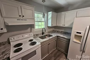 315 Berry St, Rock Hill, SC 29732 - Photo 4