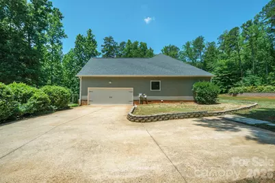 4628 Cayton Drive, Maiden, NC 28650 - Photo 6