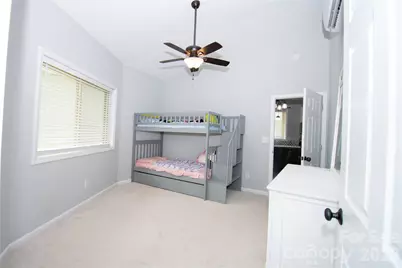 1807 Warren Avenue, Gastonia, NC 28054 - Photo 8
