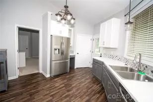 1807 Warren Ave, Gastonia, NC 28054 - Photo 2