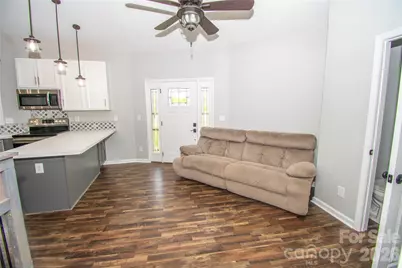 1807 Warren Avenue, Gastonia, NC 28054 - Photo 6