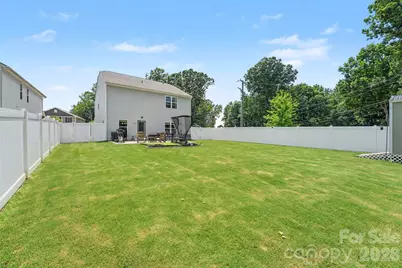 2007 Karen Woods Lane, Charlotte, NC 28216 - Photo 24