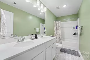 2007 Karen Woods Ln, Charlotte, NC 28216 - Photo 14