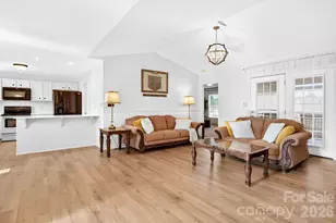 1425 Farmington Hills Dr, Conover, NC 28613 - Photo 6